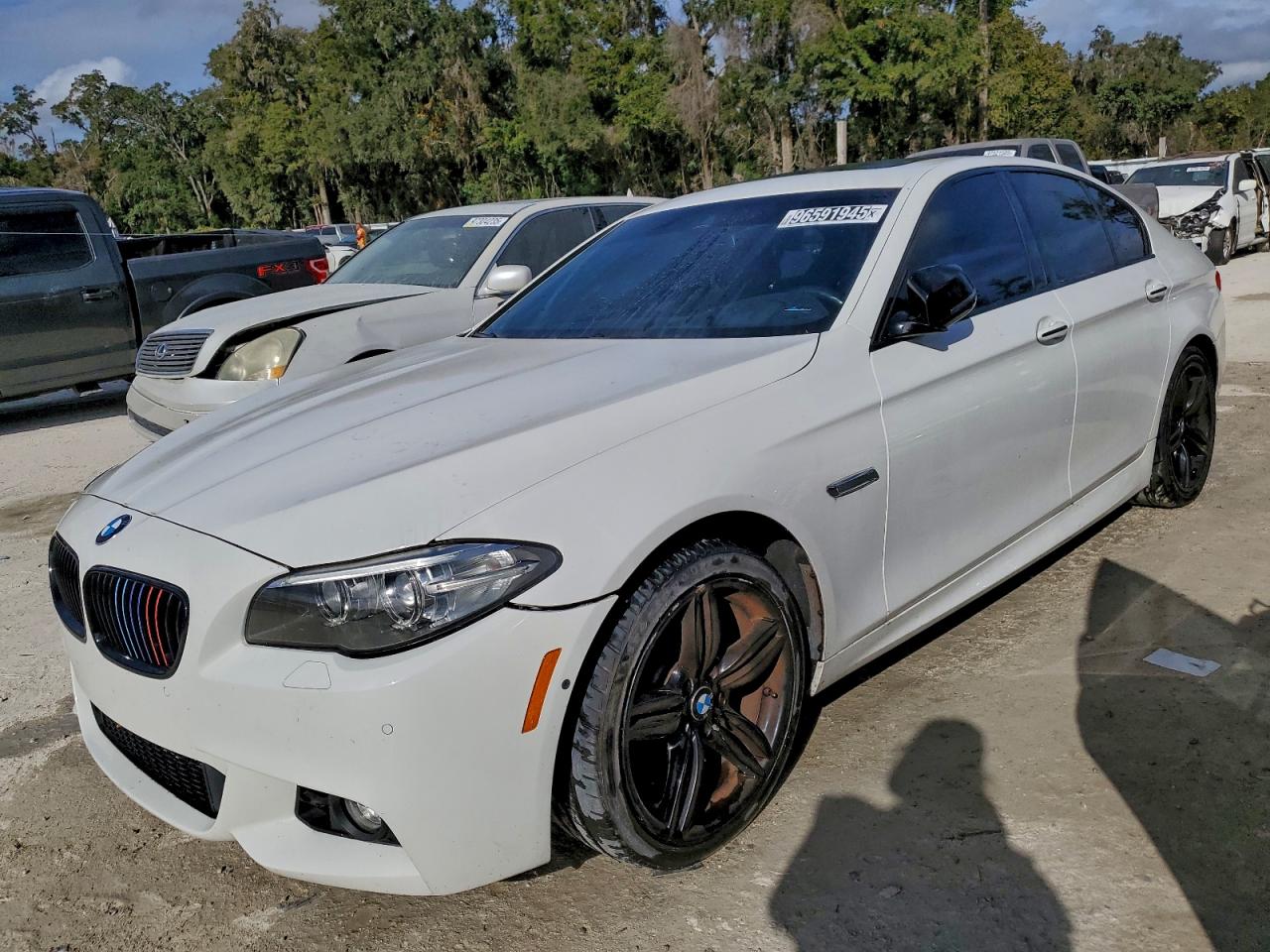 BMW 535i white